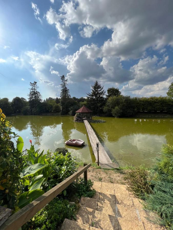 Lake Noble Saint-Germain-l'Aiguiller Extérieur photo
